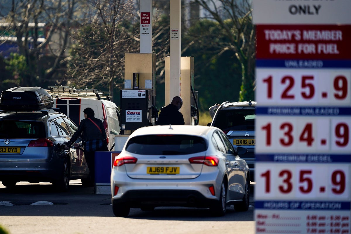 Oil and gas prices rapidly rise amid escalating Iran conflict