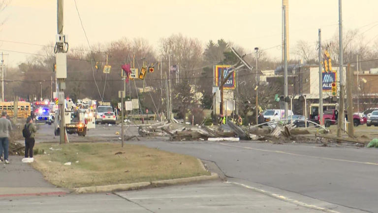 Community begins cleanup after devastating tornado in Three Rivers