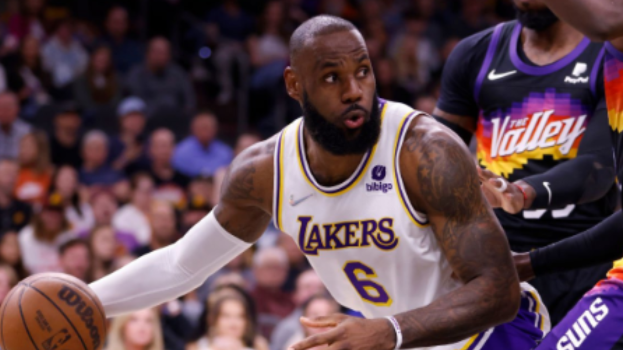 NBA trade rumors: Los Angeles Lakers linked to $186 million Milwaukee ...