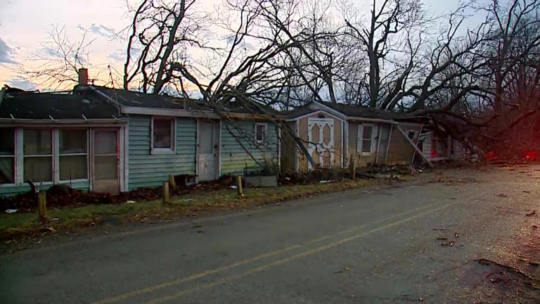 4 dead, several injuries after Southwest Michigan tornadoes