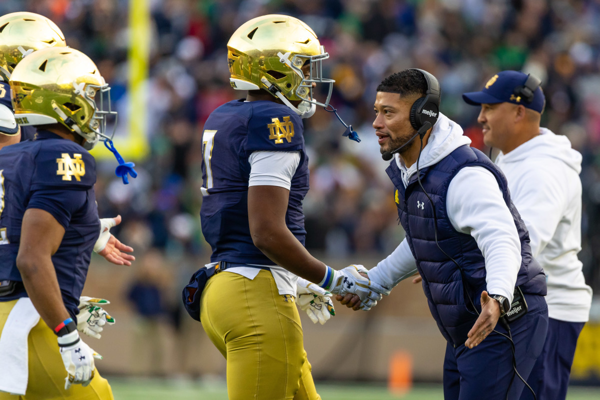 Projecting Notre Dame S 2026 Over Under Win Total AA1XGbnH.img
