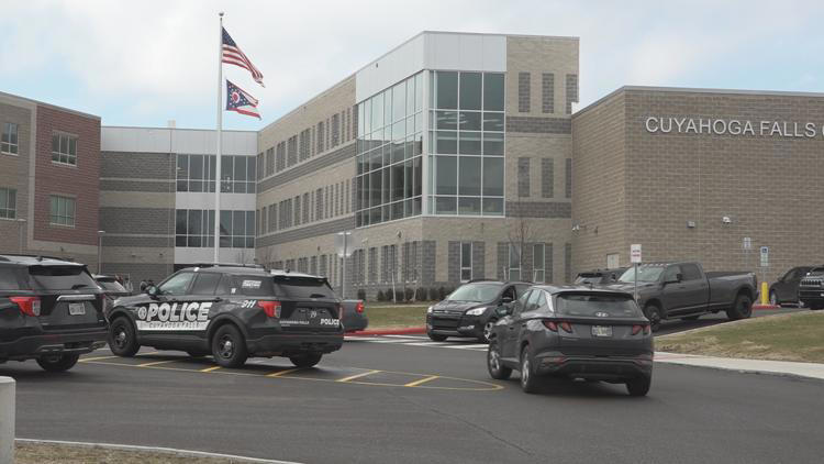 Student facing felony charges after allegedly bringing loaded gun to ...