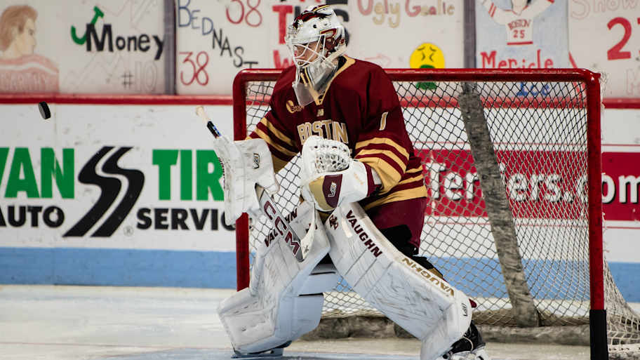 How did UMass expose a weakness of Boston College men's hockey's ...