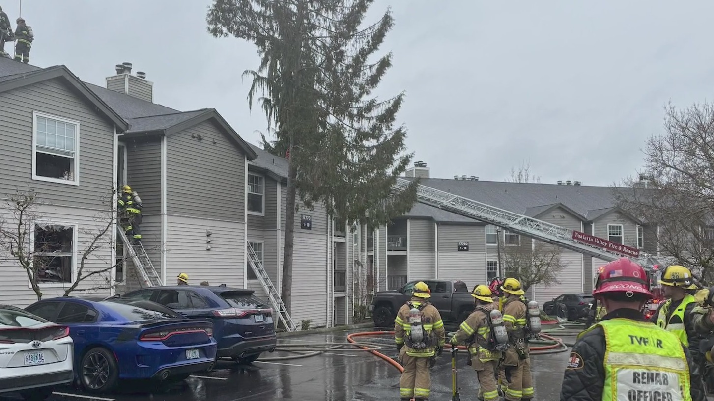 Crews battle second alarm fire at Beaverton apartment complex