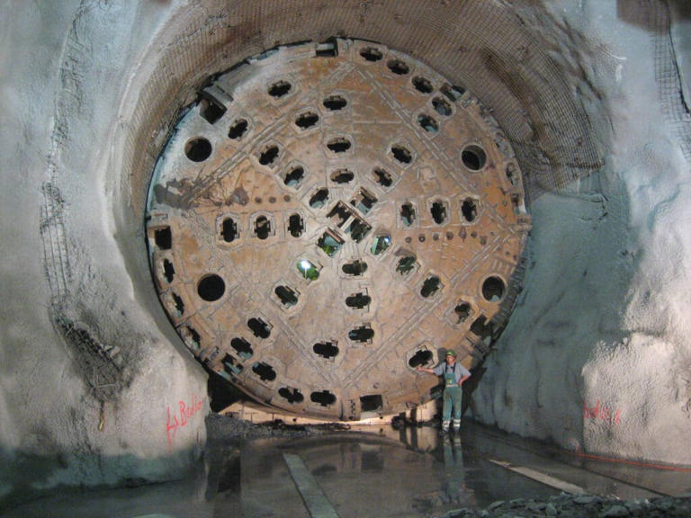 A Chinese team rescued a $50M tunnel machine stuck 177 feet underground ...