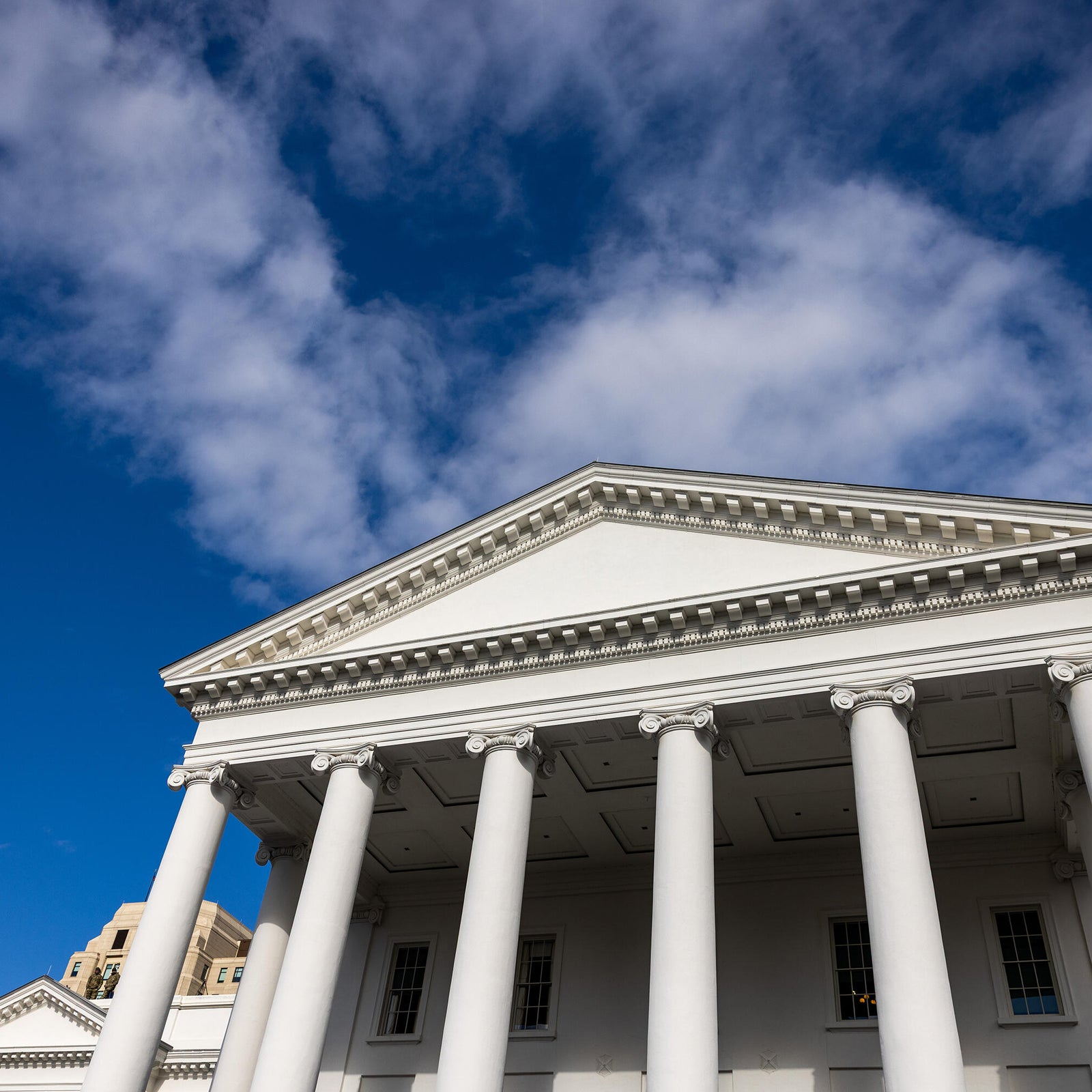 Virginia passes legislation banning schools from teaching falsehoods about Jan. 6<br>