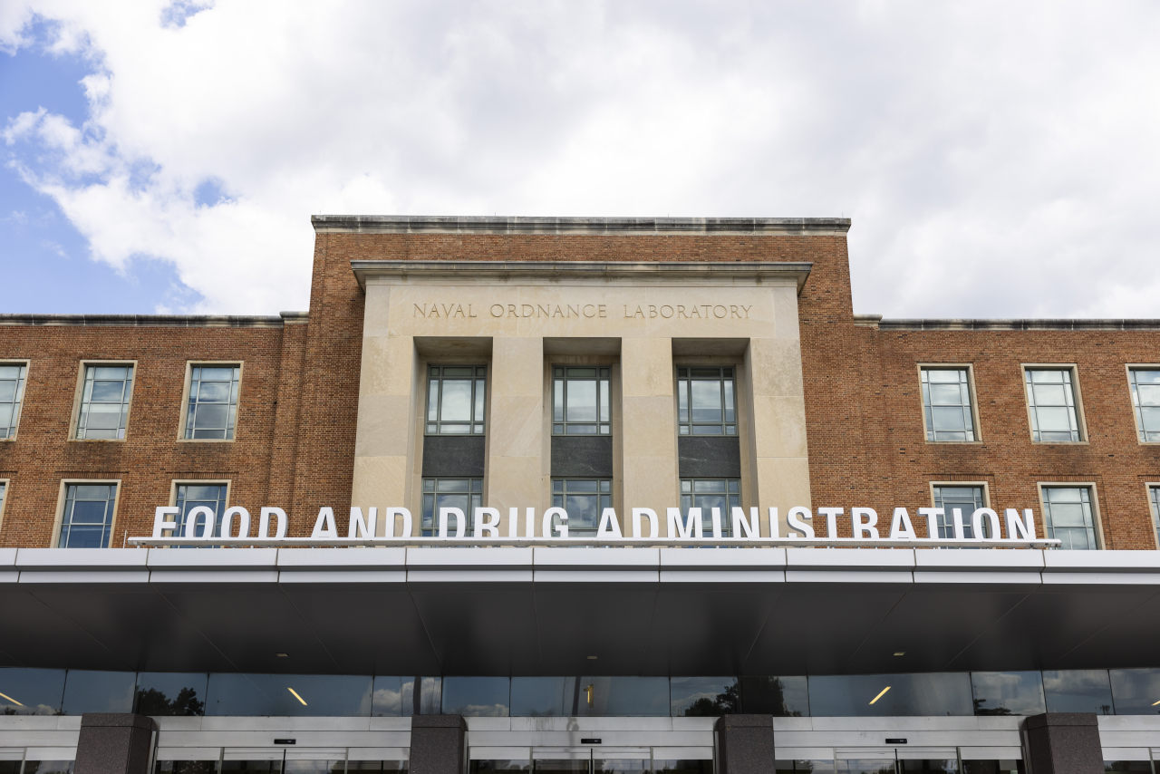 FDA’s controversial vaccines chief will leave the agency