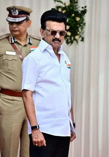 DMK heavyweights, new entrant Ravindranath Kumar file applications for ...