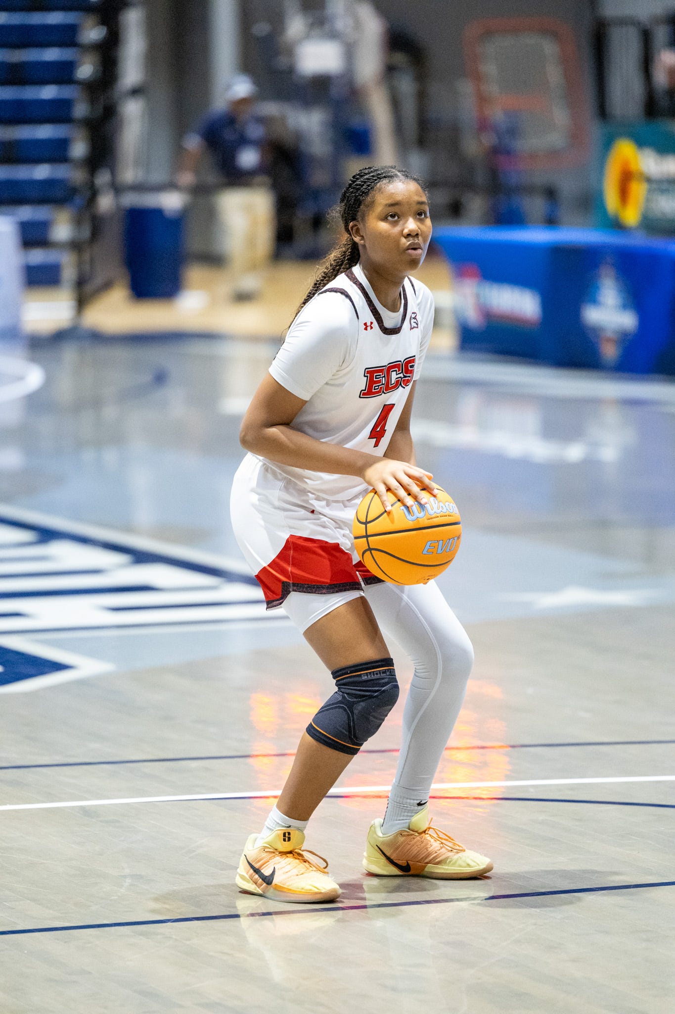 ECS girls basketball falls to Holy Trinity in Class 2A state semifinals