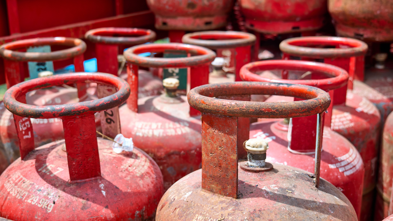 Domestic LPG cylinder price hiked by Rs 60, commercial up Rs 115 amid ...