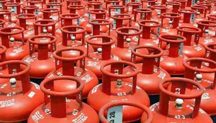 LPG price hike: Domestic cylinder cost up by Rs 60, commercial LPG ...