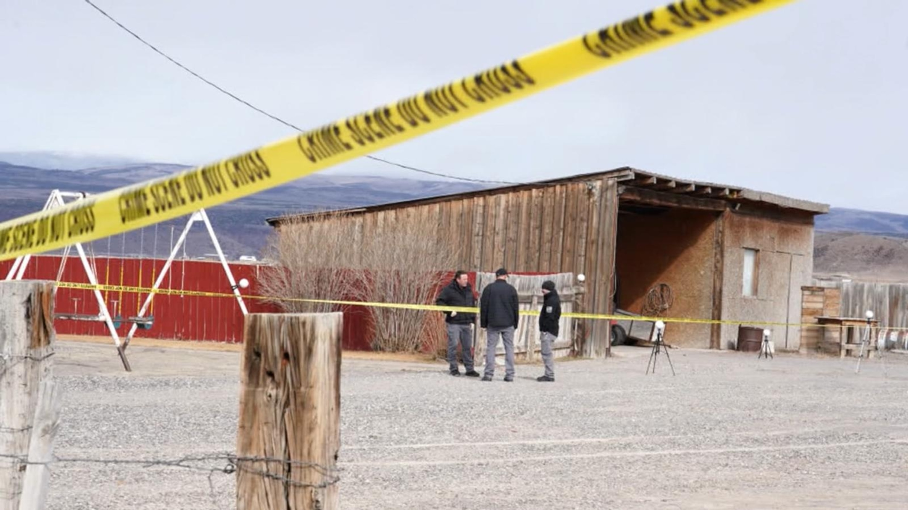 Triple murder suspect arrested after police say he fled Utah in victim ...