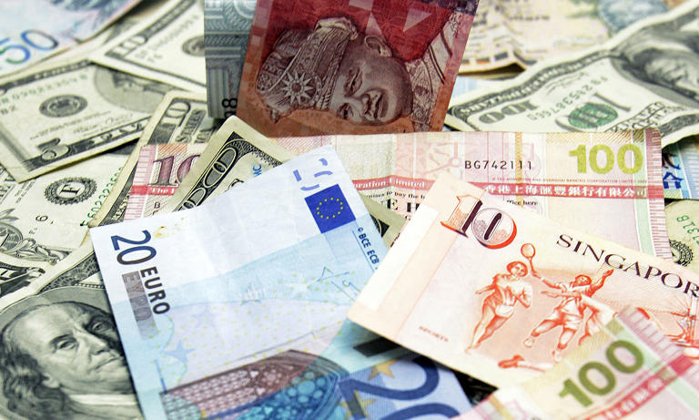 Southeast Asian currencies weaken as oil prices surge amid escalating ...