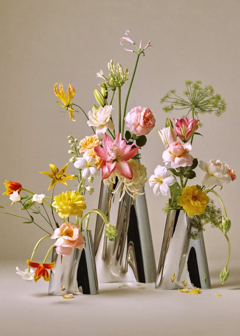 Floriography 101 — What your favorite flowers actually mean