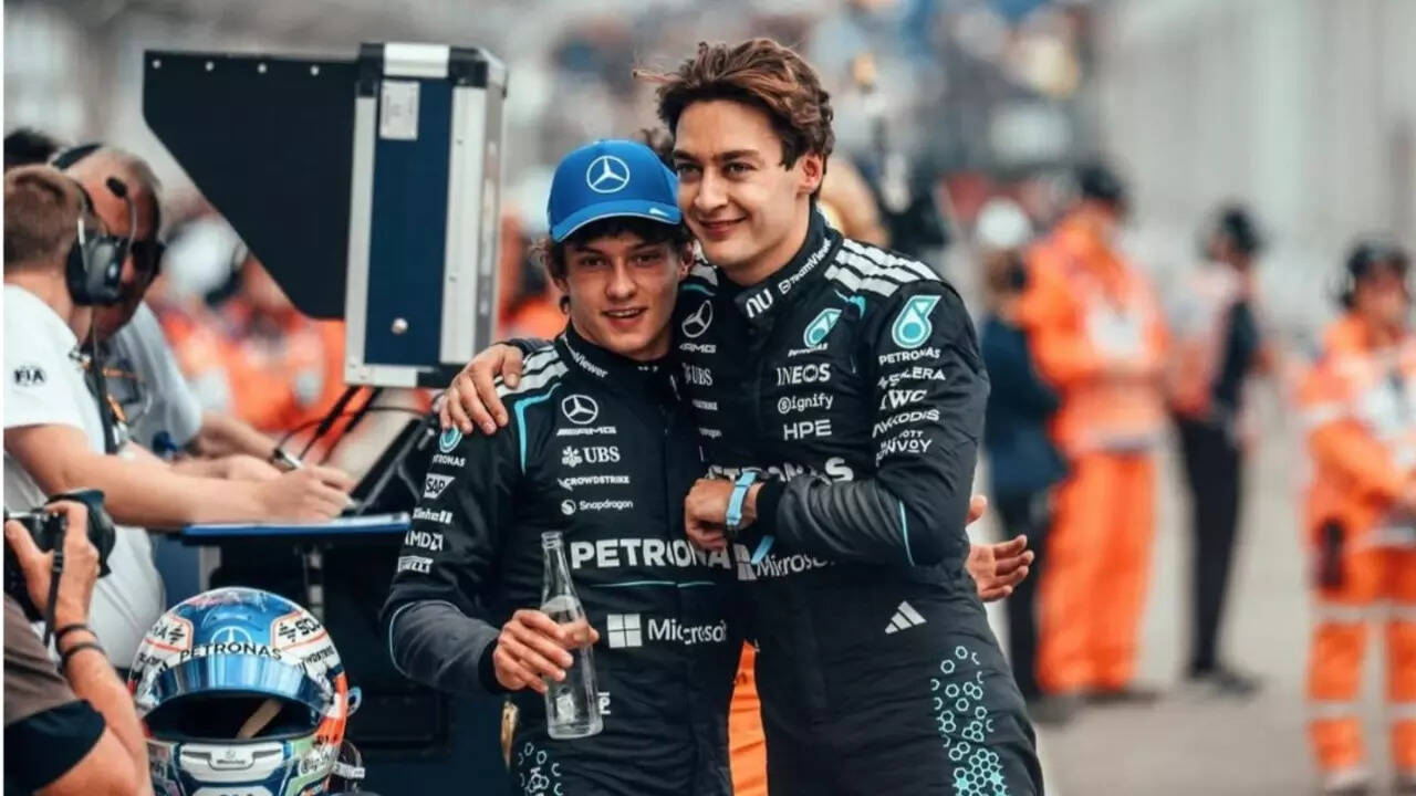 Max Verstappen reacts to Australian GP crash as George Russell grabs ...