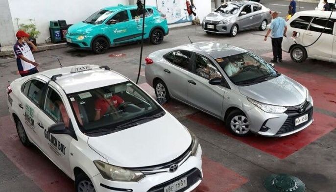 Steep fuel prices seen next week as firms weigh staggered hikes
