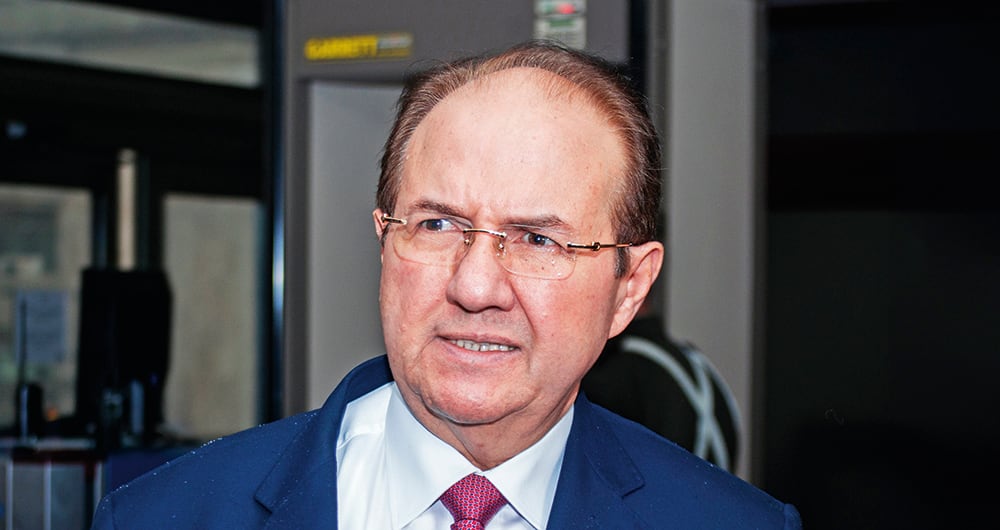 Nuevas decisiones contra Leonidas Bustos, expresidente de la Corte ...