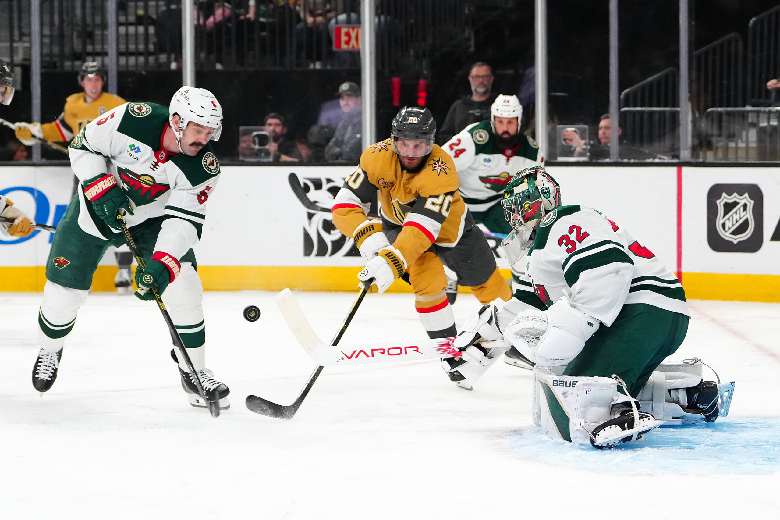 Golden Knights can't stop bleeding, fall to Wild on deadline day