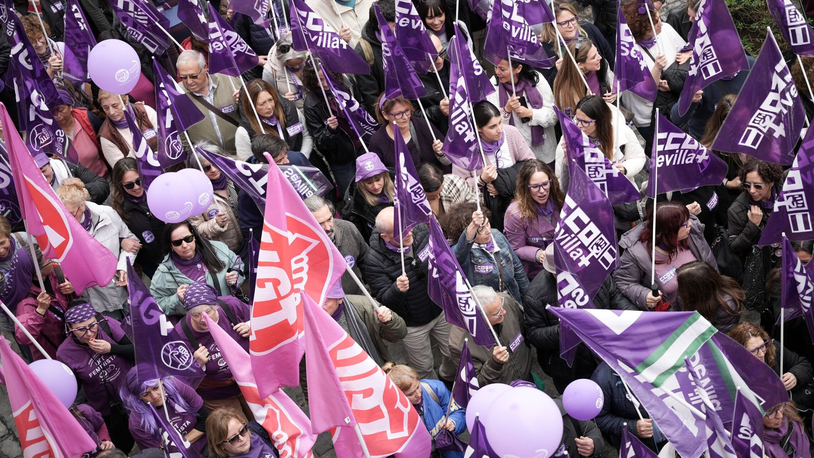 Manifestación 8M en Sevilla 2026 por el Día de la Mujer: horario ...