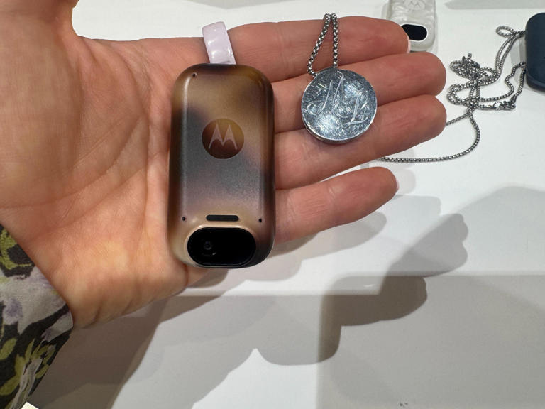 Motorola's Project Maxwell pendant is just the start of its ...