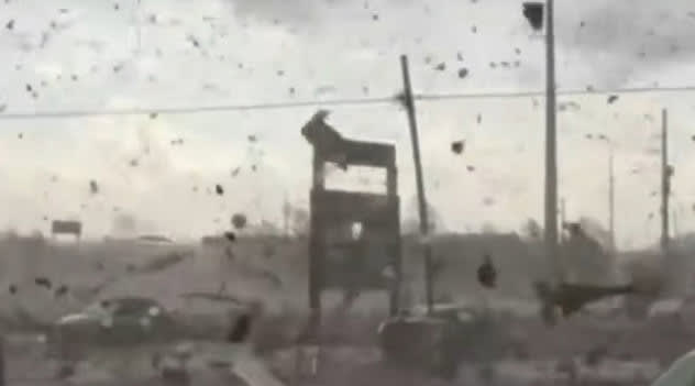 Deadly tornadoes tear through Michigan and Oklahoma with at least 4 dead