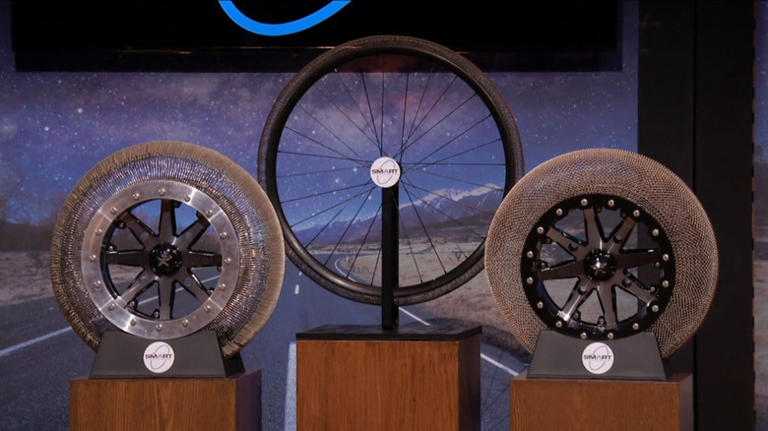 What happened to the SMART Tire Company from Shark Tank season 13?