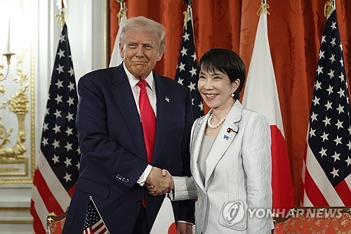 トランプアメリカ大統領とダカー理日本総理