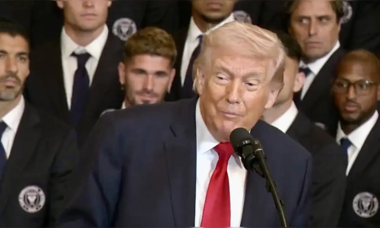Trump lanza advertencia contra Cuba; prioriza el conflicto con Irán
