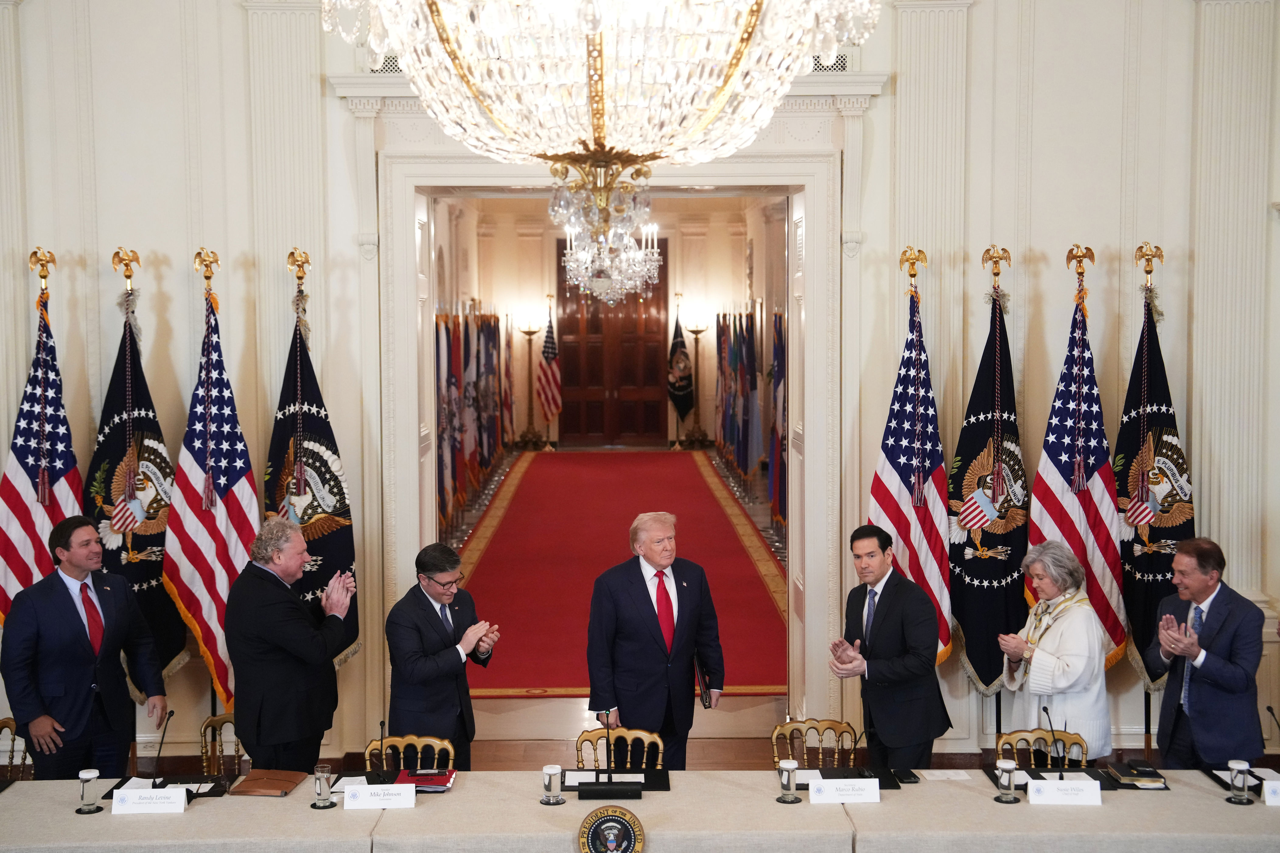 President Trump urges college sports leaders to return to pre-NIL era: 