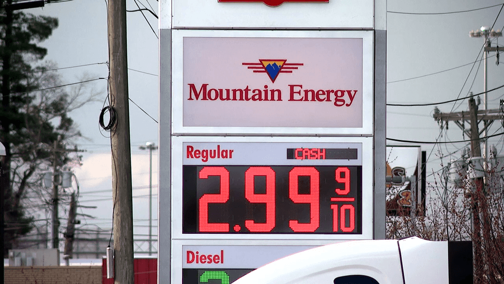 Western NC gas prices increase, hovering around $3 a gallon amid war in ...