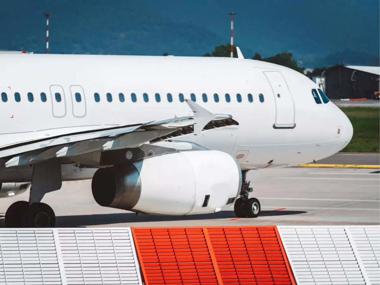 Gulf flight status today: IndiGo, Air India and others operate special ...