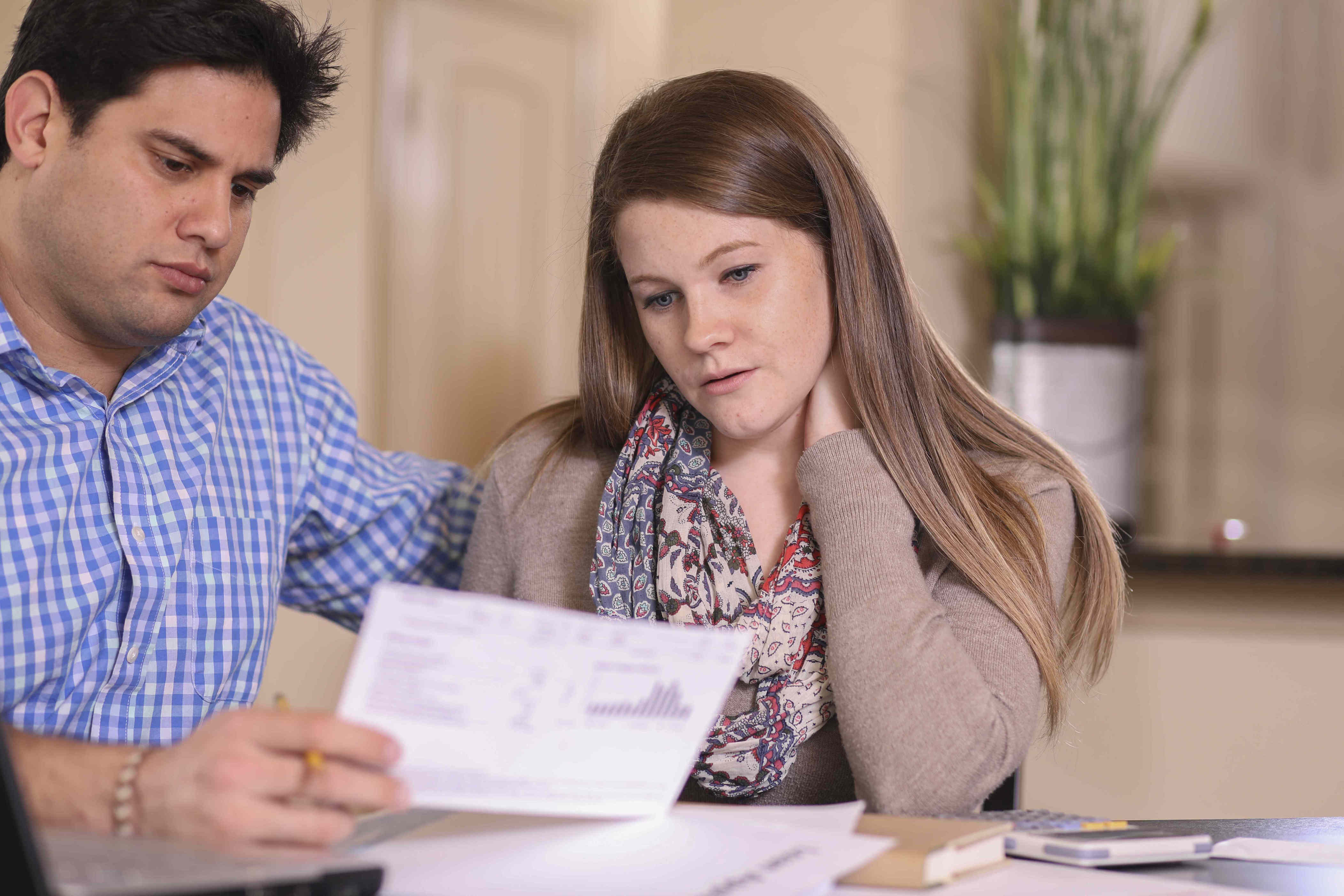 Middle class in crisis struggling to afford kids, marriage, or a car in ...