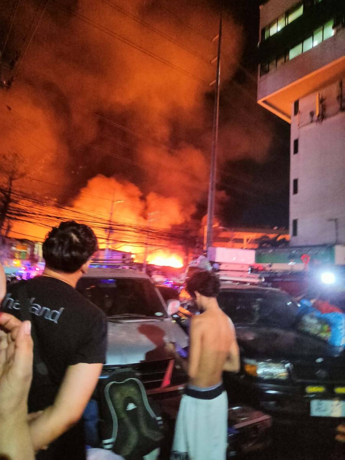 Quezon City fire displaces 4,000 families