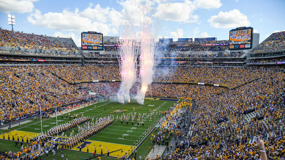 College football’s toughest stadium to play in named by Josh Pate<br>