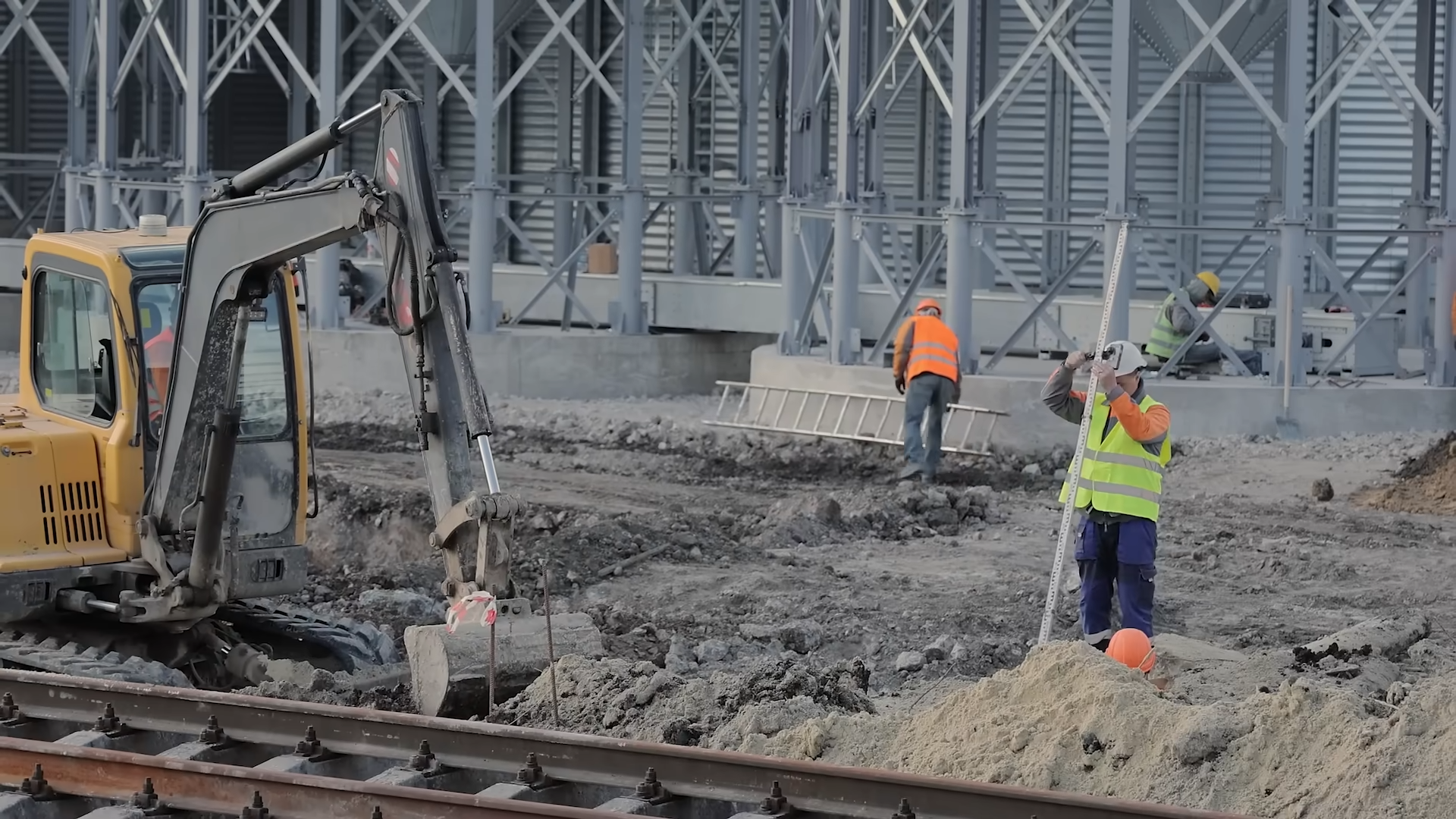 Government spent $130 billion digging a hole - and never finished it