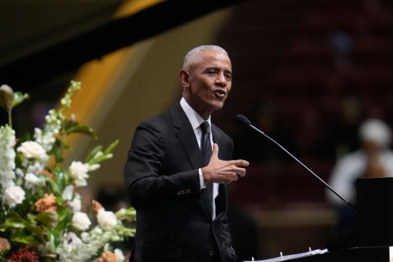 Obama goes after Trump at Jesse Jackson funeral