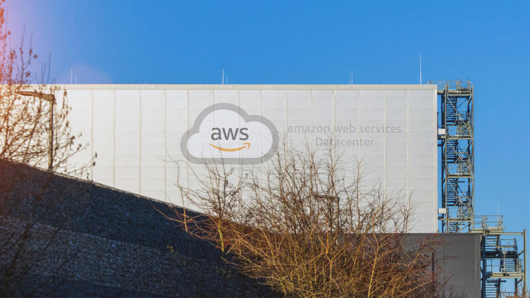 Van Hollen backs Power for the People Act on AI data center energy use