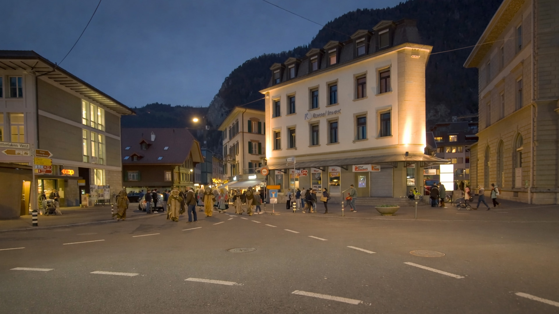 Interlaken Switzerland alpine folklore Harder Potschete (4K)