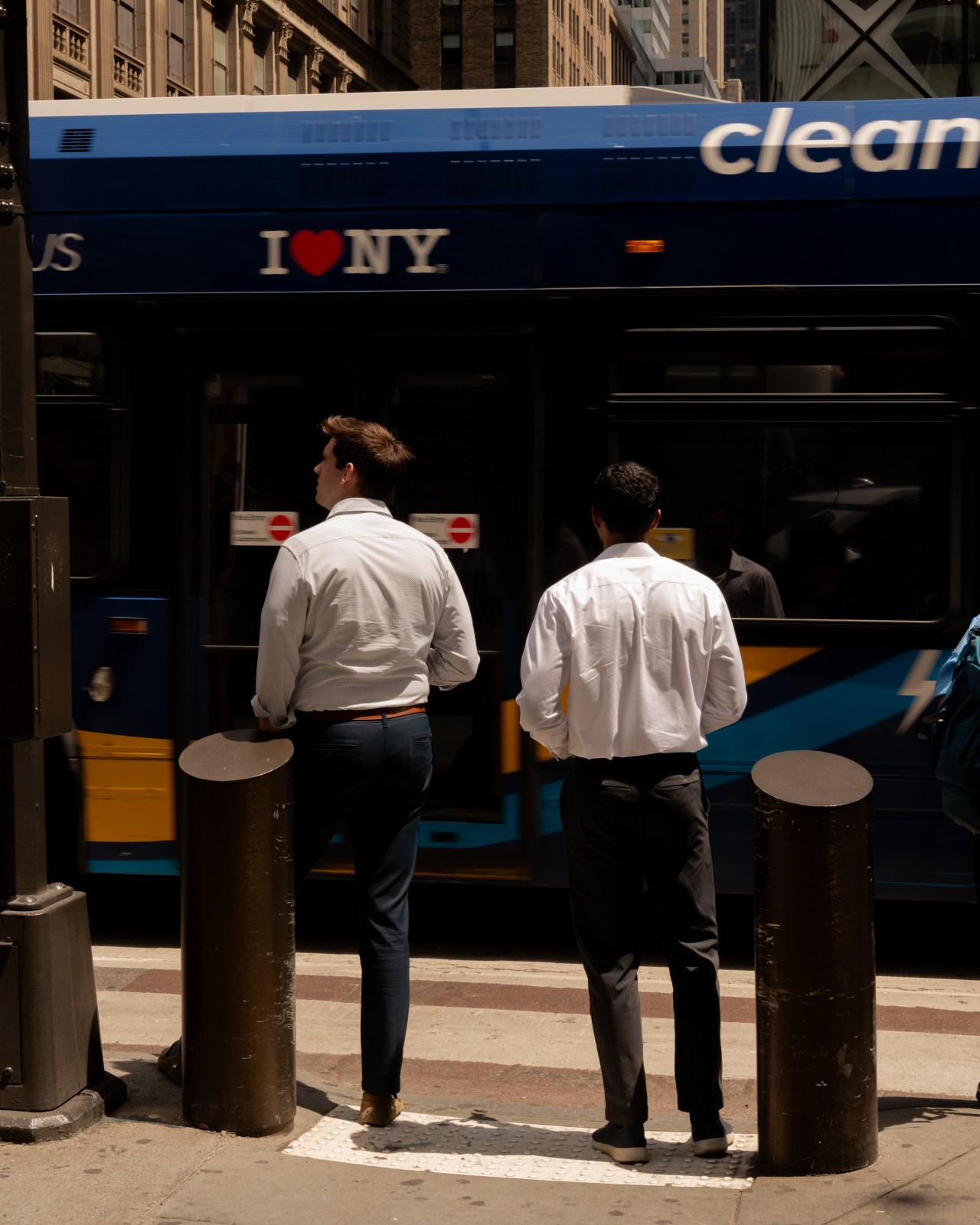 The ultimate fashion crime for finance bros? Dressing better than the boss<br><br>