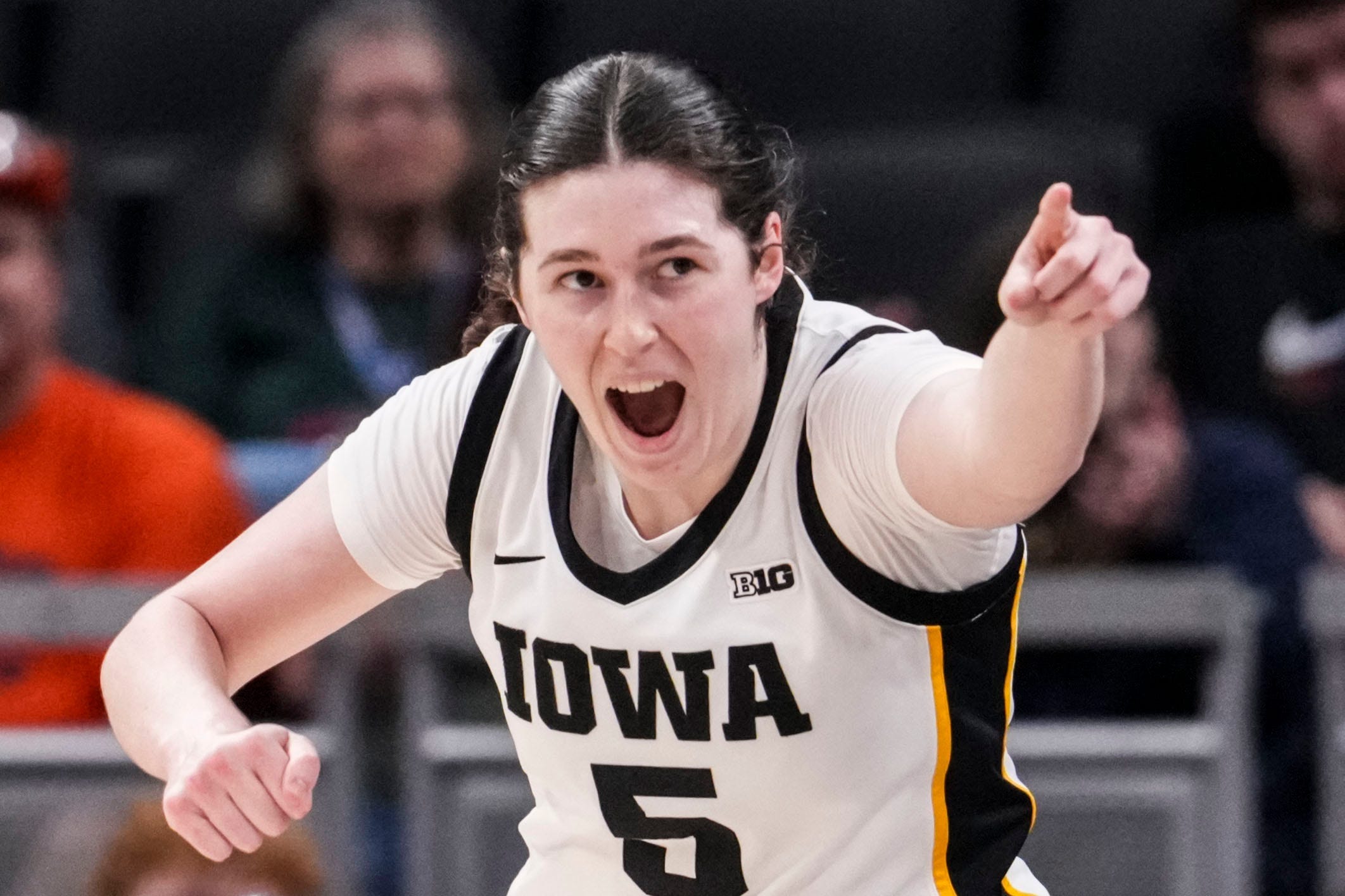 Iowa women's basketball vs. Michigan: Live updates, score