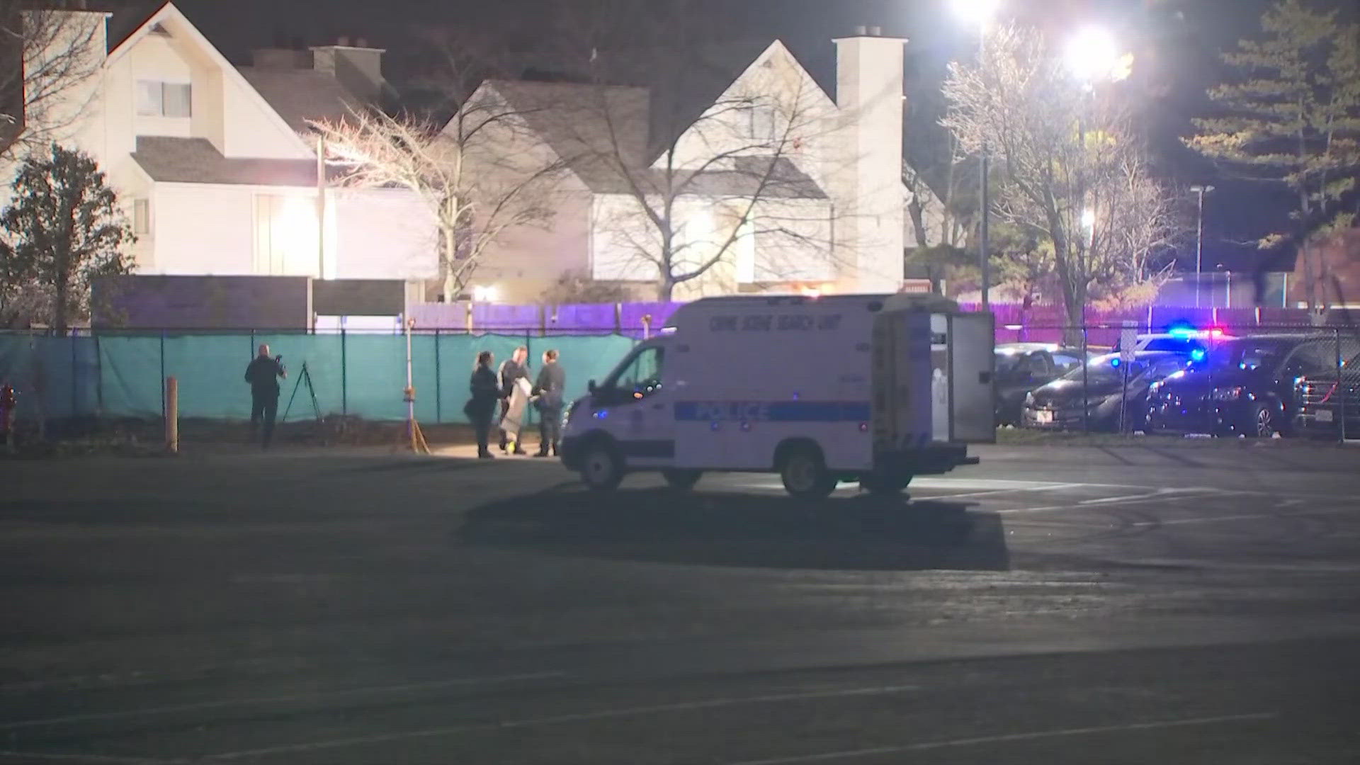Police: 1 dead in north Columbus hotel shooting