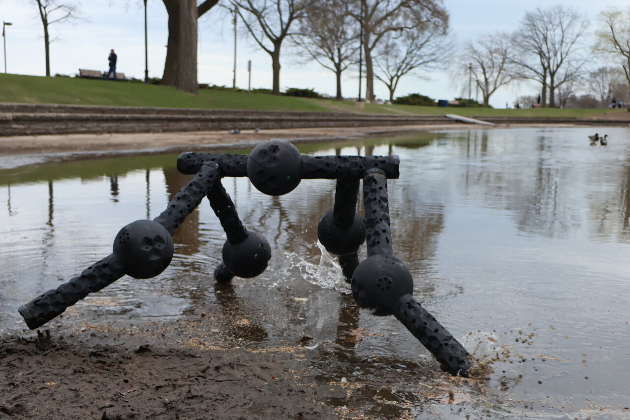 Robots that refuse to fail: AI evolves 'legged metamachines' that ...