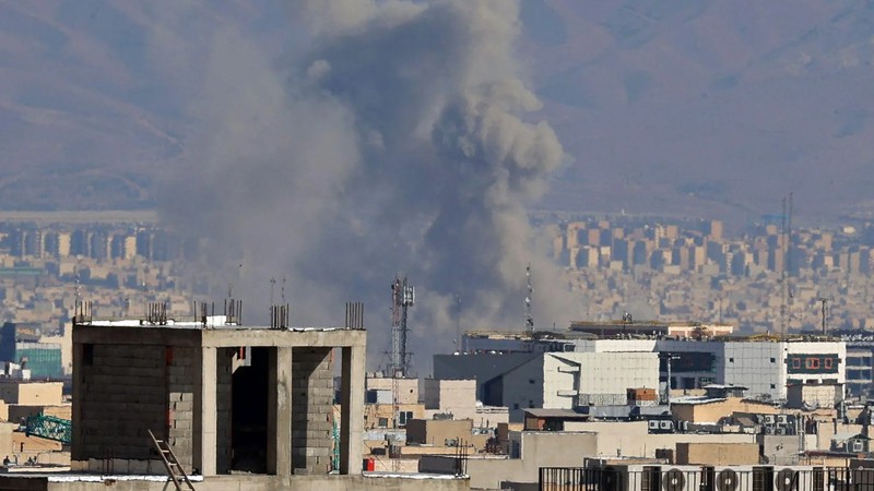 Escalating tensions: Trump vows to intensify bombing while Iran vows no ...