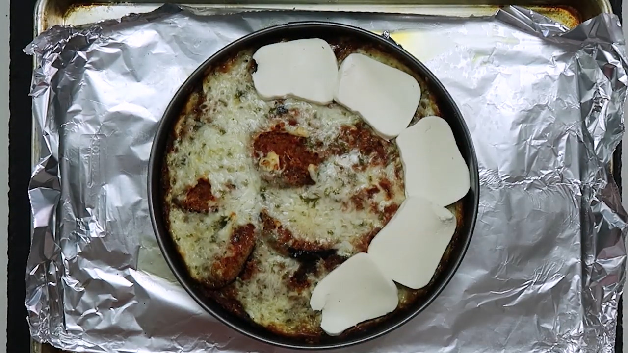 Making eggplant parmesan cake