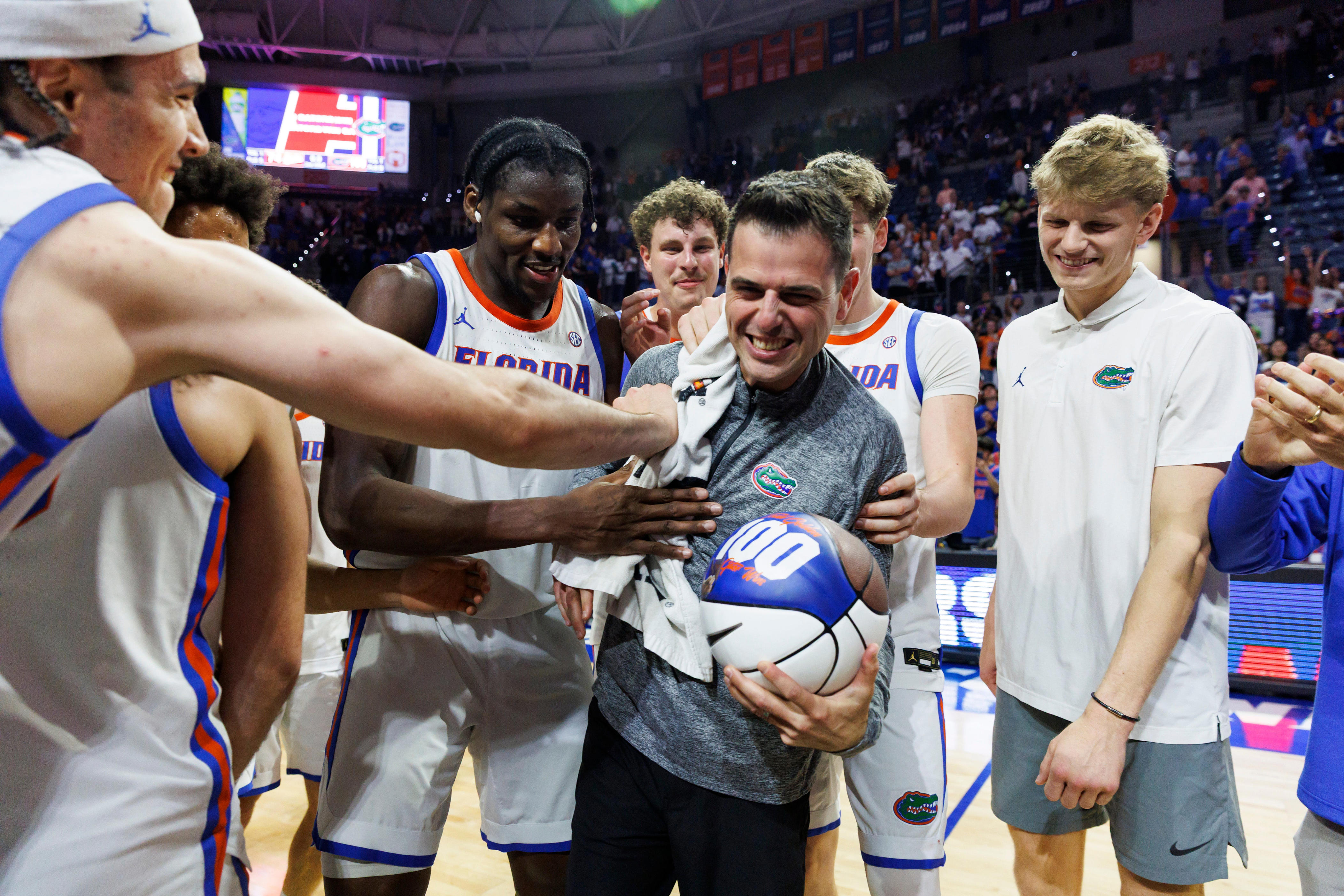 Florida vs. Kentucky: College basketball betting odds, pick
