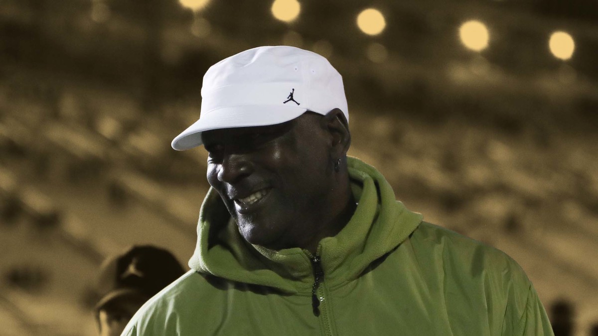 When reporters asked Michael Jordan about the war in the Middle East: "As if his opinions about Iraq were critical"<br><br>