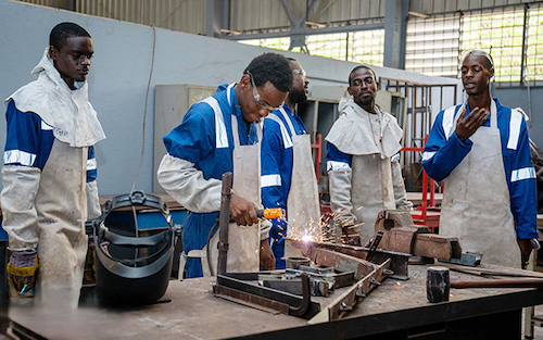 Jeunes et emploi : AGL Gabon et la Fondation Ma Bannière pour soutenir la formation de 60 Gabonais
