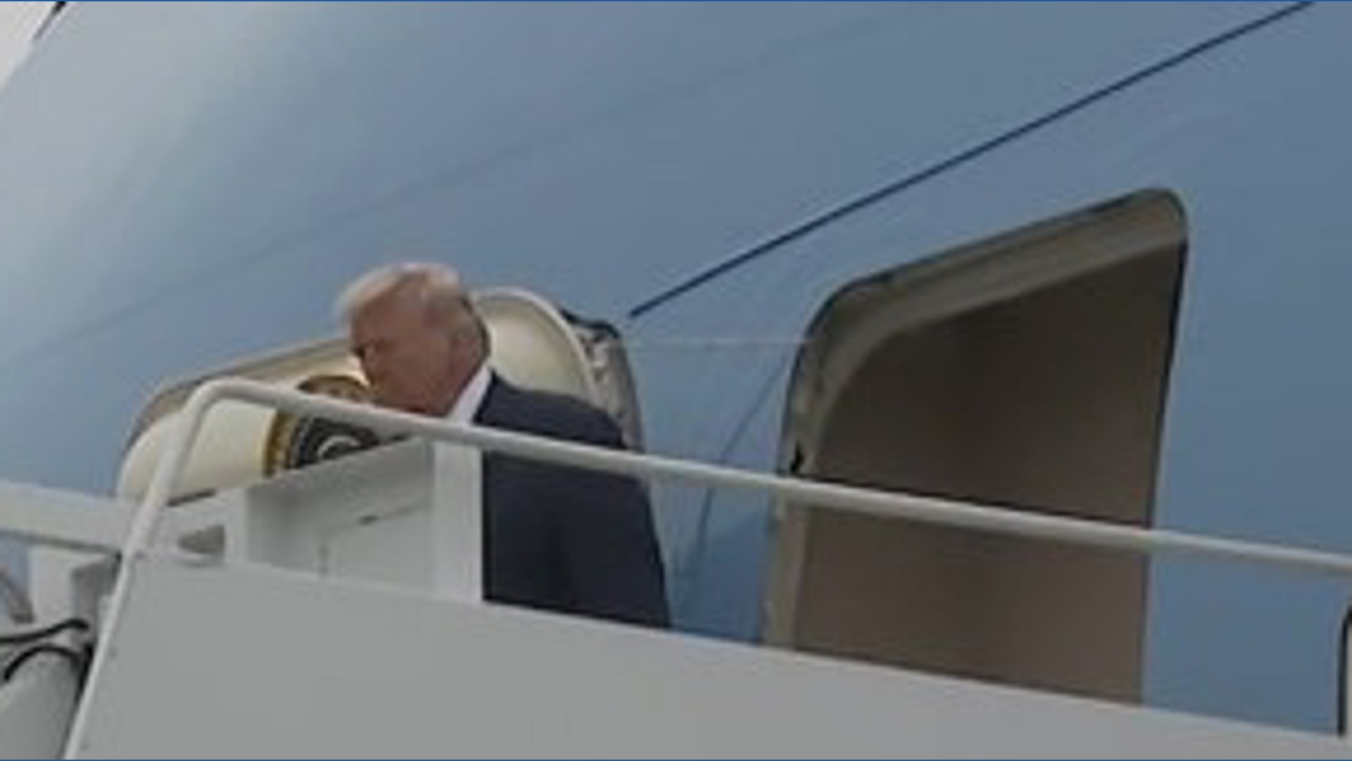 Trump arrives for dignified transfer of six Iowa-based soldiers killed ...