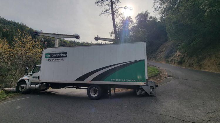 Stuck box truck causes Mosquito Road closure in Placerville, says CHP
