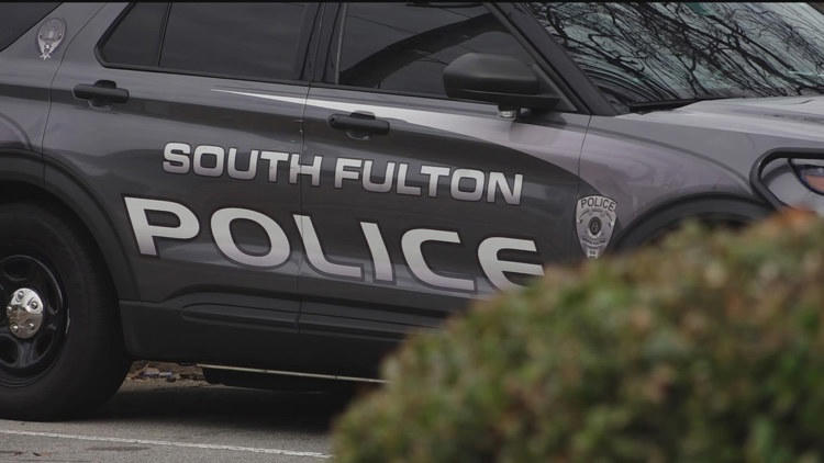 Husband and wife found dead in South Fulton home, police say